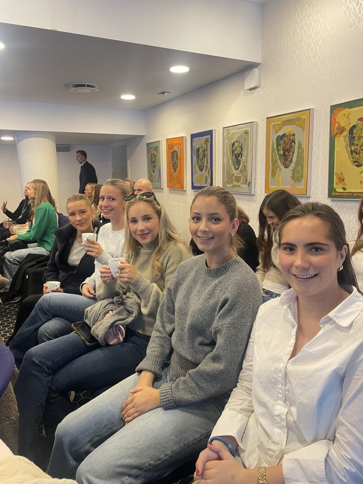Vika-elever påUNICEF-seminar